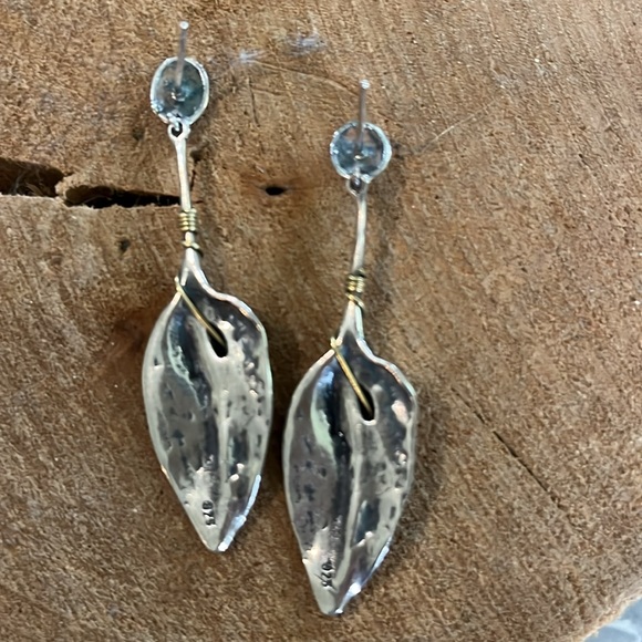 Vintage Sterling 925 Earrings with coral bead - Picture 3 of 4